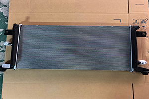 1301200-BU401-AA Changan F70 BU32 aluminium radiateur