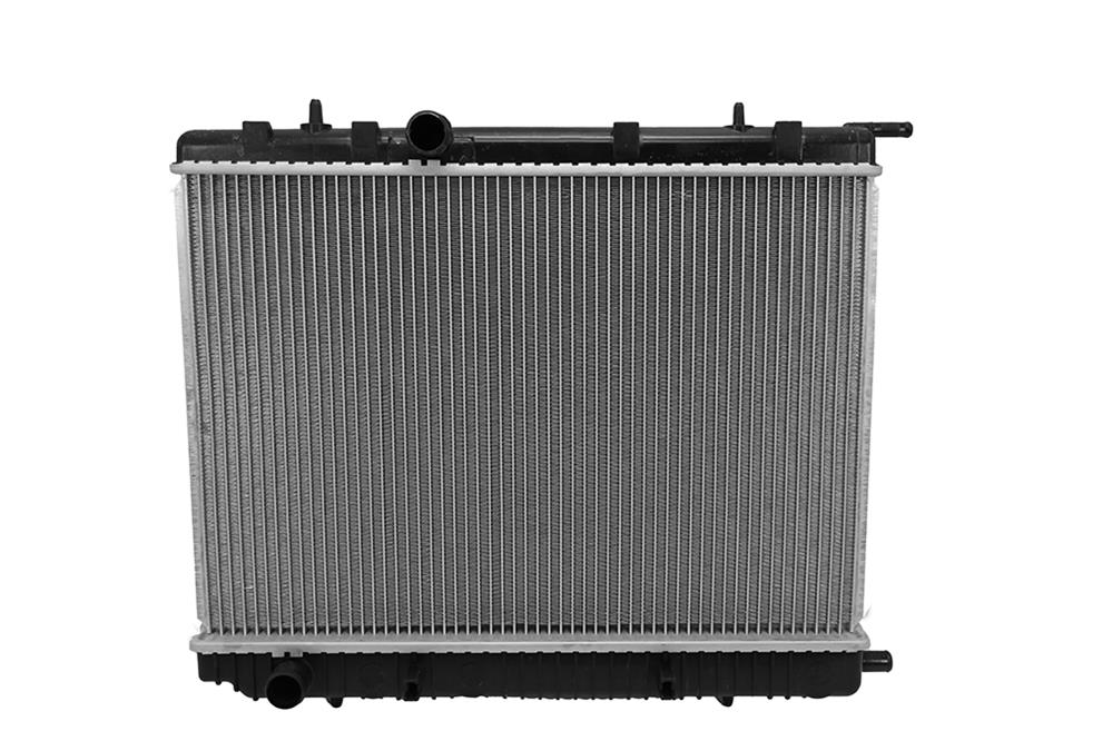 2801000 DongFeng Auto AEOLUS S30 MT 1.6L Aluminium radiator van de watertank