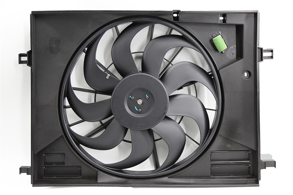 S301030-3210 Changan 2018 CS75 plus 1,5T radiatorventilator