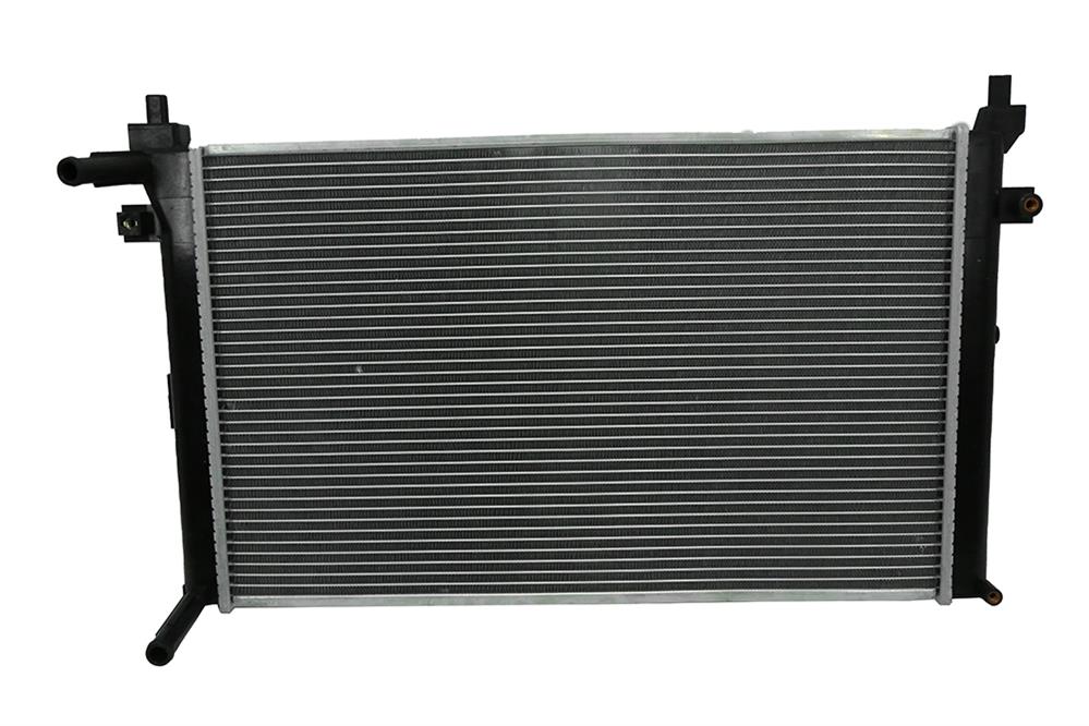 TA-1301200A BYD Auto BYD Surui lage temperatuur Aluminium radiator van de watertank